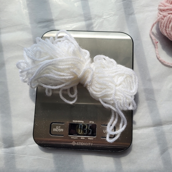 Leftover Yarn Bundle - Picture 3 of 5